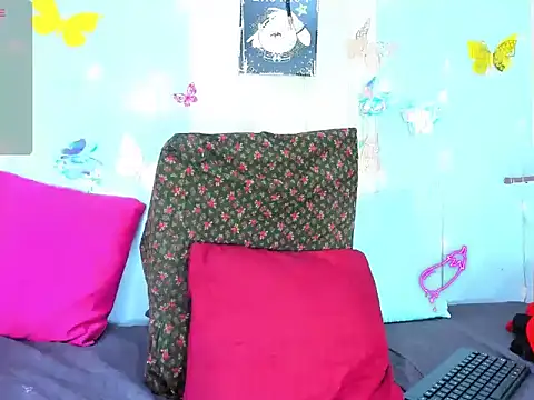 Snapshot of corynatayler chatting on 03.07.26 corynatayler online show from 03.07.26