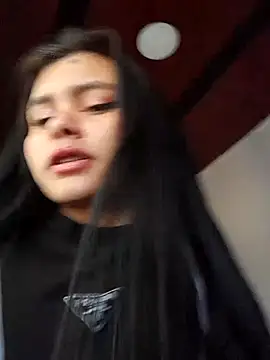 CHLOE ISABELL online show from 09.13.25