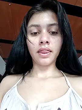 CHLOE ISABELL online show from 09.28.25