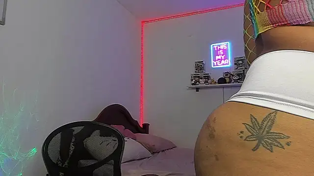 Annaa Brooks online show from 05.24.26