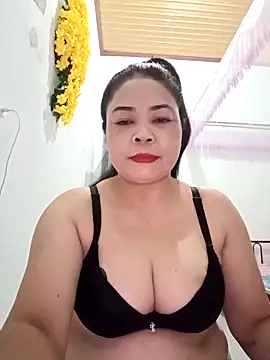 Snapshot of Baby-bigtits2024 chatting on 03.05.25 Baby-bigtits2024 online show from 03.05.25