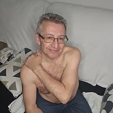 mann4u147 online show from 10.14.25