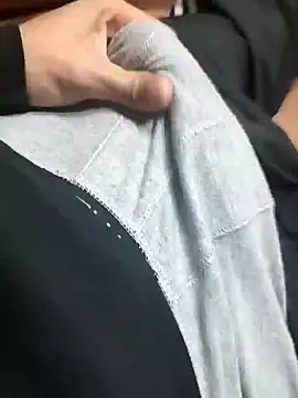 Snapshot of bigsevenkizlar chatting on 02.14.25 bigsevenkizlar online show from 02.14.25