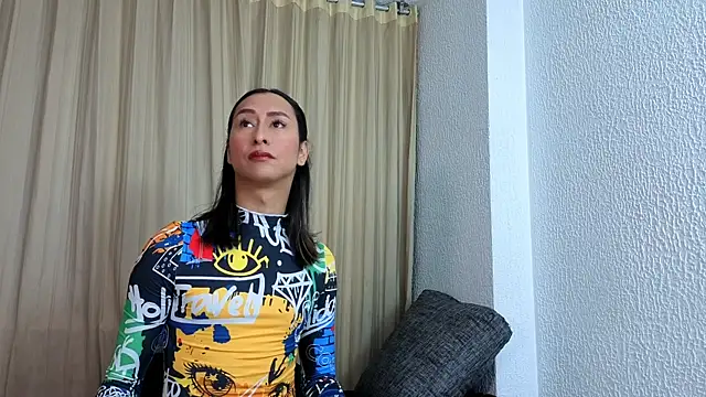 Snapshot of Georgina_Palacios_ chatting on 07.27.26 Georgina Palacios online show from 07.27.26