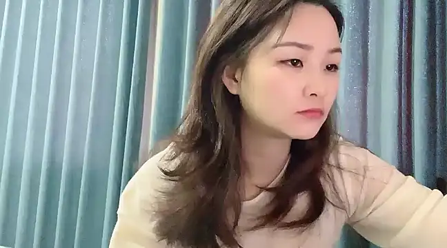 Mia-77 online show from 03.10.25