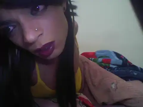 Snapshot of YourCDBitch chatting on 03.01.25 YourCDBitch online show from 03.01.25