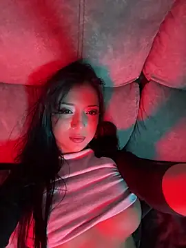 Snapshot of Bella_Morrison chatting on 03.15.25 Bella Morrison online show from 03.15.25