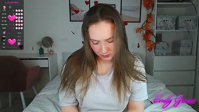 Snapshot of EmilyxxGraces chatting on 02.28.25 EmilyxxGraces online show from 02.28.25