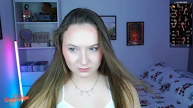 EmilyxxGraces online show from 12.20.25