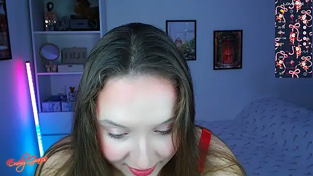 EmilyxxGraces online show from 12.22.25