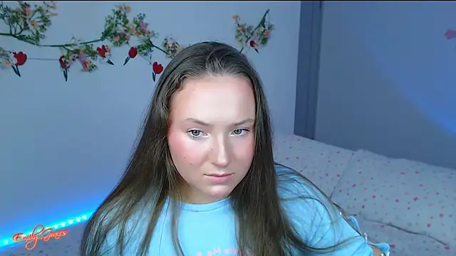 EmilyxxGraces online show from 04.23.26