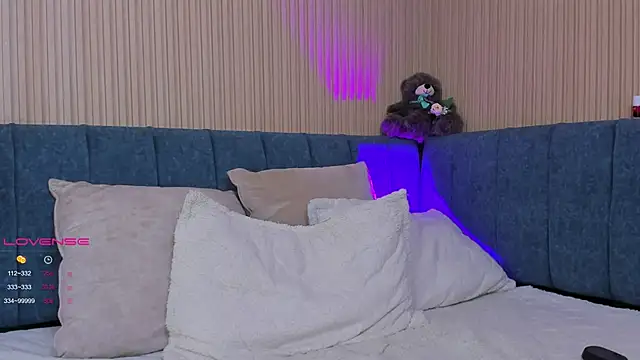 elizabeth 20 online show from 03.19.25