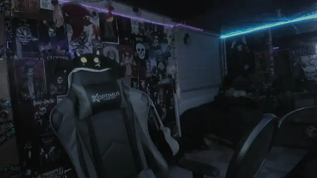 Snapshot of rotten_dreams chatting on 03.13.25 rotten dreams online show from 03.13.25