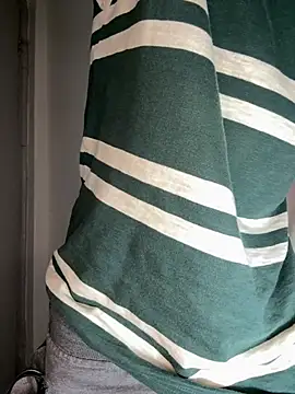 Snapshot of Hamza-Maroki chatting on 02.11.26 Hamza-Maroki online show from 02.11.26