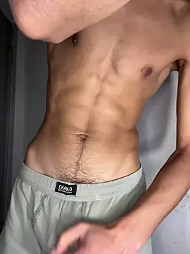 Snapshot of Hamza-Maroki chatting on 02.12.26 Hamza-Maroki online show from 02.12.26