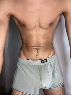 Snapshot of Hamza-Maroki chatting on 02.13.26 Hamza-Maroki online show from 02.13.26