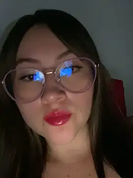 Snapshot of ValentinaOrtiz3 chatting on 03.04.25 ValentinaOrtiz3 online show from 03.04.25