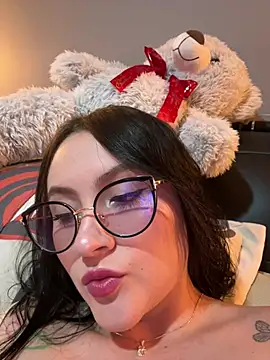 Snapshot of ValentinaOrtiz3 chatting on 04.09.26 ValentinaOrtiz3 online show from 04.09.26