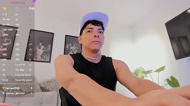 Snapshot of _JacobMiller__ chatting on 02.10.25 JacobMiller online show from 02.10.25