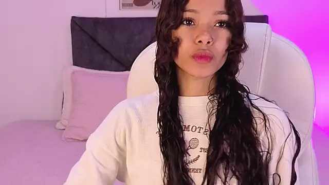 sara sharma  online show from 10.01.25