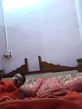 Snapshot of Hot_couple493 chatting on 02.15.25 Hot couple493 online show from 02.15.25