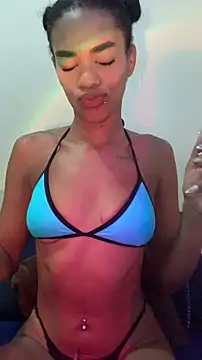 Snapshot of Mirellysbs1 chatting on 12.16.25 Mirellysbs1 online show from 12.16.25