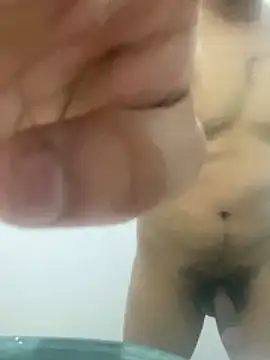 Snapshot of jonzzvergs chatting on 02.28.26 jonzzvergs online show from 02.28.26