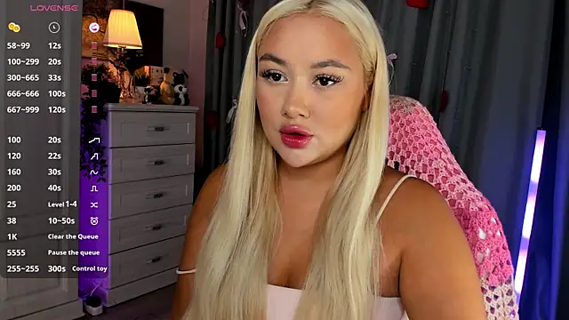  Loneve   online show from 04.11.26