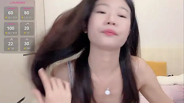 yunyun121 online show from 11.16.25