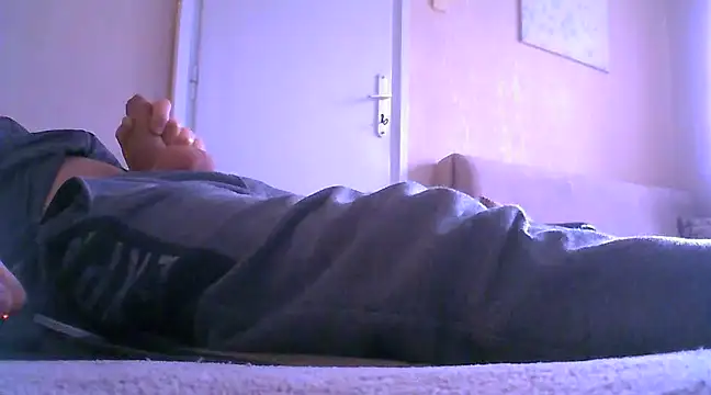 Azuri Best online show from 02.16.25