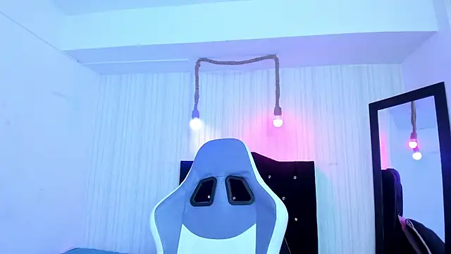 nicky angel1 online show from 10.27.25