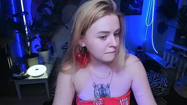 Alexa Pirs online show from 11.30.25