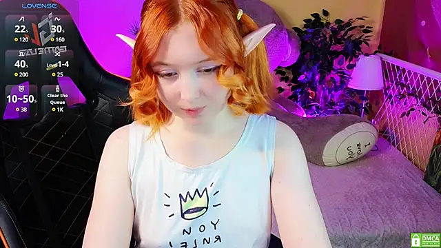 Snapshot of MizukiNoYoru chatting on 03.13.25 MizukiNoYoru online show from 03.13.25