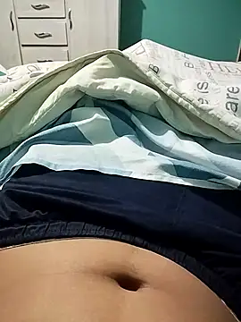 Snapshot of Luiyi1997 chatting on 02.10.25 Luiyi1997 online show from 02.10.25