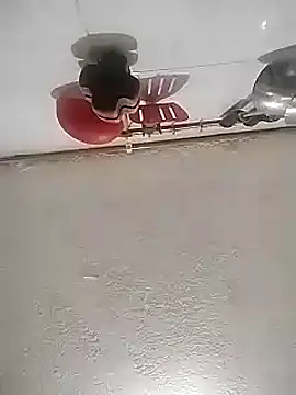 Snapshot of Luiyi1997 chatting on 02.10.25 Luiyi1997 online show from 02.10.25