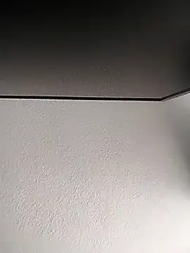 Snapshot of Luiyi1997 chatting on 02.22.25 Luiyi1997 online show from 02.22.25