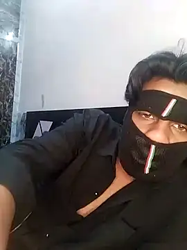 Love FUCK143 online show from 02.18.25