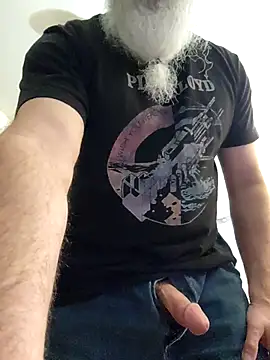 Snapshot of HardSteele97 chatting on 03.02.26 HardSteele97 online show from 03.02.26