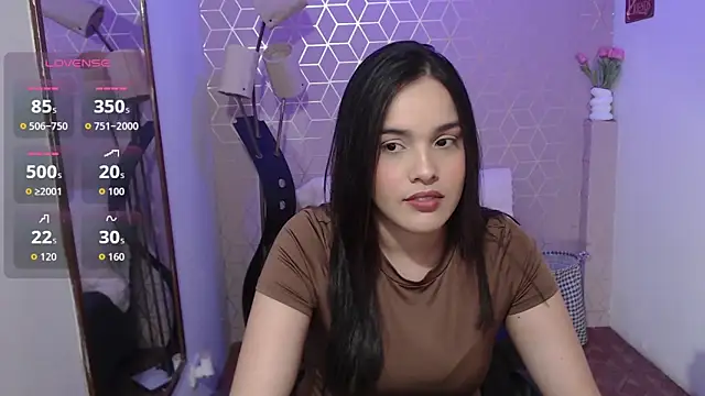 Lana Pearce online show from 10.02.25