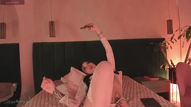 Giselle royy online show from 06.19.26