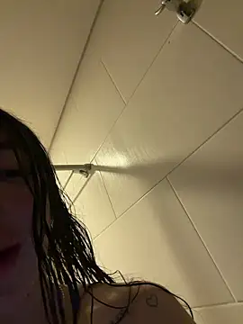 alejandra jonees online show from 02.03.26