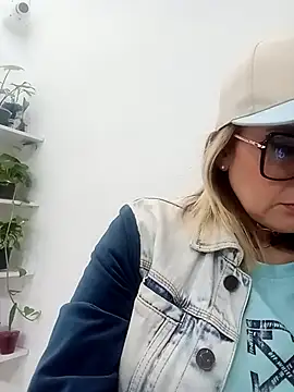 CandieGilson   online show from 11.13.25