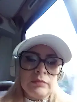 CandieGilson   online show from 06.06.26