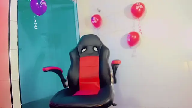 katha Crawford online show from 02.15.25