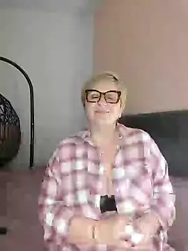 Snapshot of Pumabionda chatting on 02.27.25 Pumabionda online show from 02.27.25