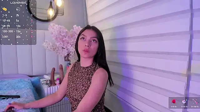 alice lodge online show from 10.18.25