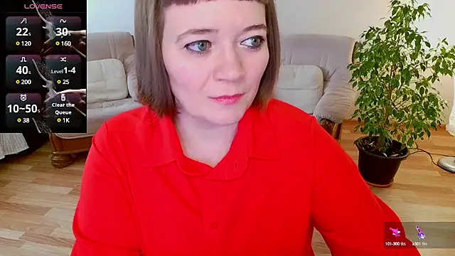 Snapshot of LizaMilfa chatting on 02.26.25 LizaMilfa online show from 02.26.25