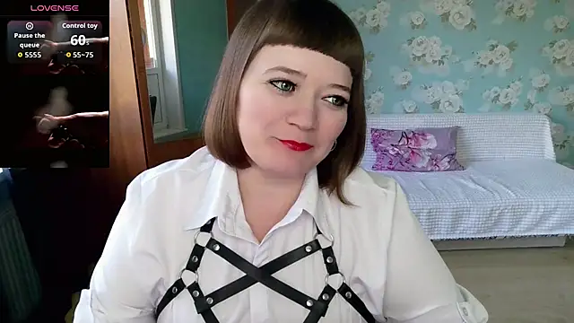 Snapshot of LizaMilfa chatting on 09.15.25 LizaMilfa online show from 09.15.25