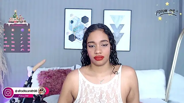 Snapshot of afrodita_smith08 chatting on 12.26.24 afrodita smith08 online show from 12.26.24