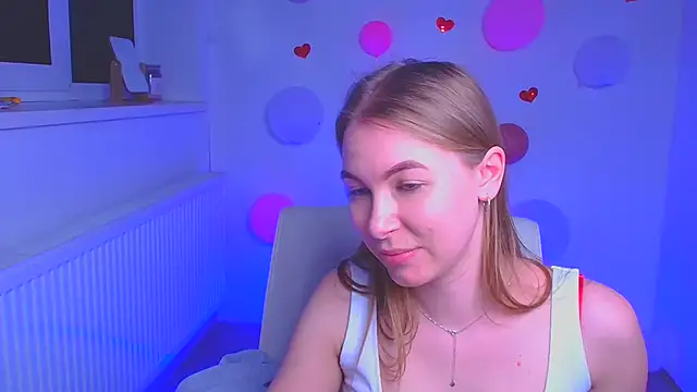 Snapshot of Dana_flowers chatting on 03.13.25 Dana flowers online show from 03.13.25